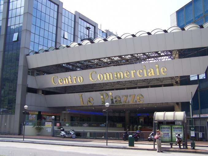  - Centro Commerciale Le Piazze